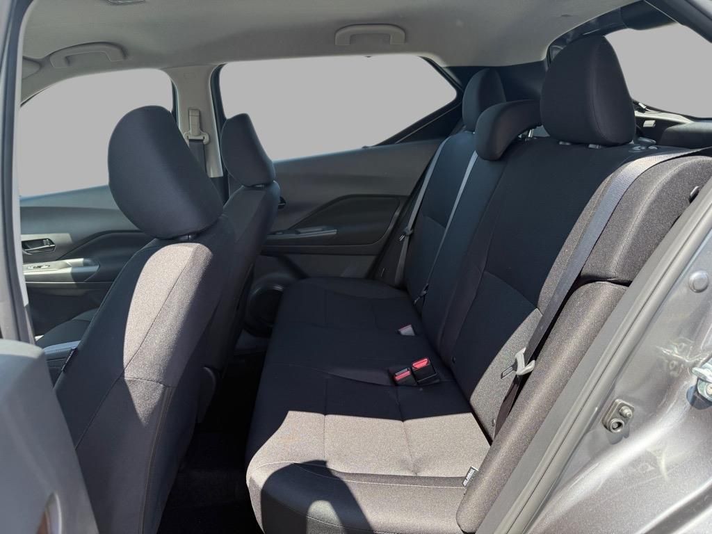 2025 Nissan Kicks Play S photo 18