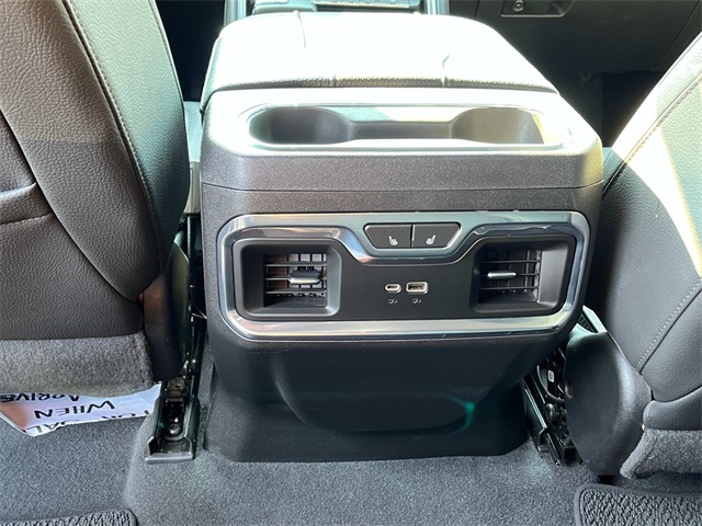 2023 Gmc Sierra 1500 Denali photo 16