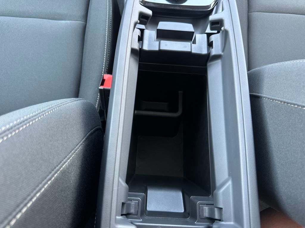 2026 Nissan Rogue S photo 25