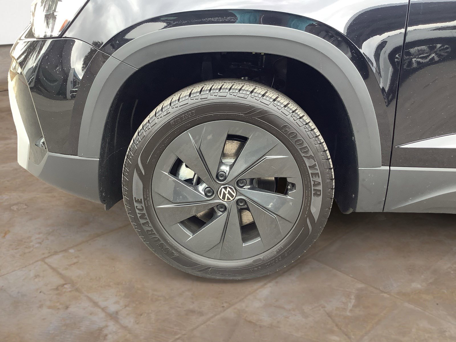2025 Volkswagen Taos S photo 7