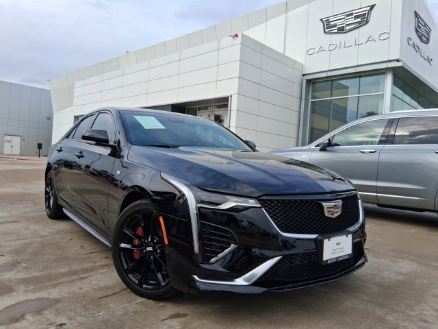 2025 Cadillac CT4 Sport's photo