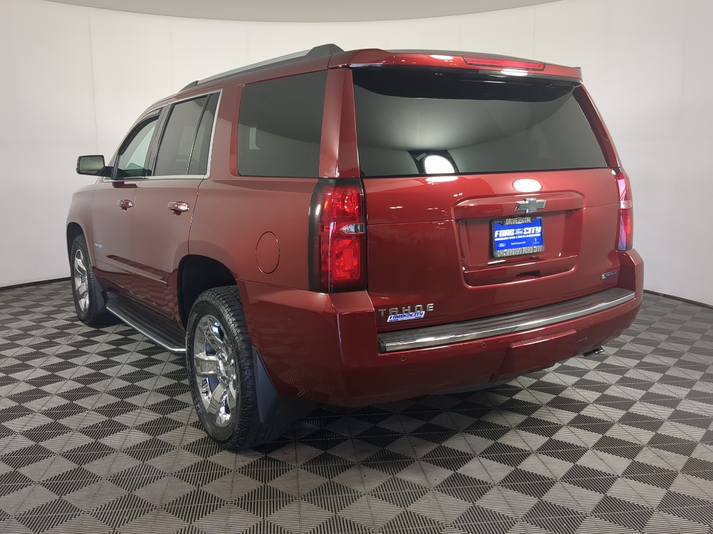 2017 Chevrolet Tahoe Premier photo 4