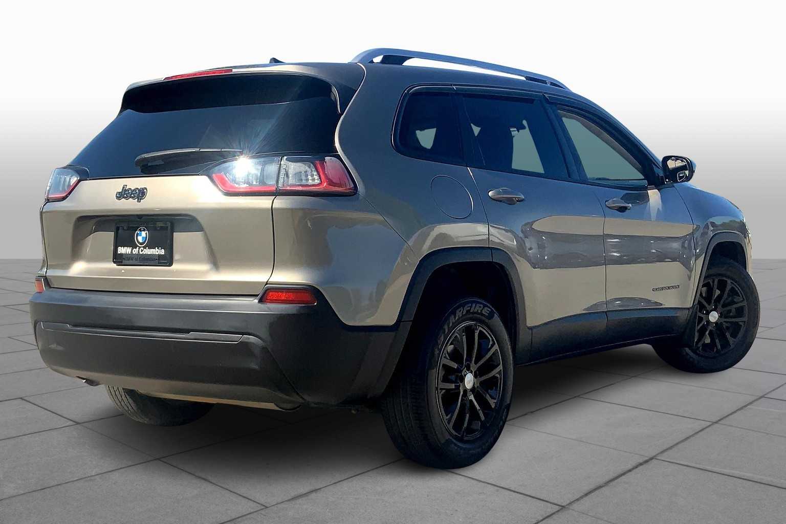 2020 Jeep Cherokee Latitude photo 12