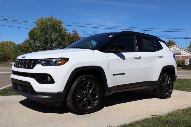 2026 Jeep Compass Limited Altitude photo 5