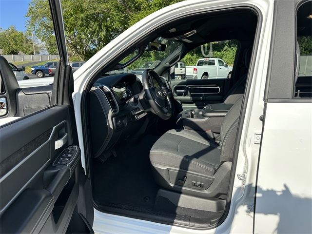 2024 Ram 2500 Big Horn photo 27