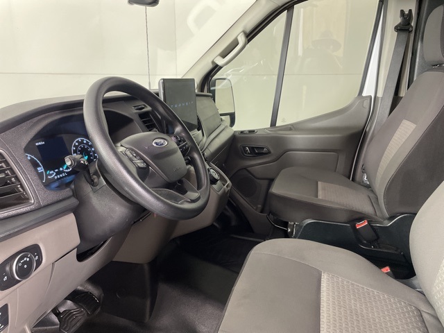 2022 Ford Transit photo 17