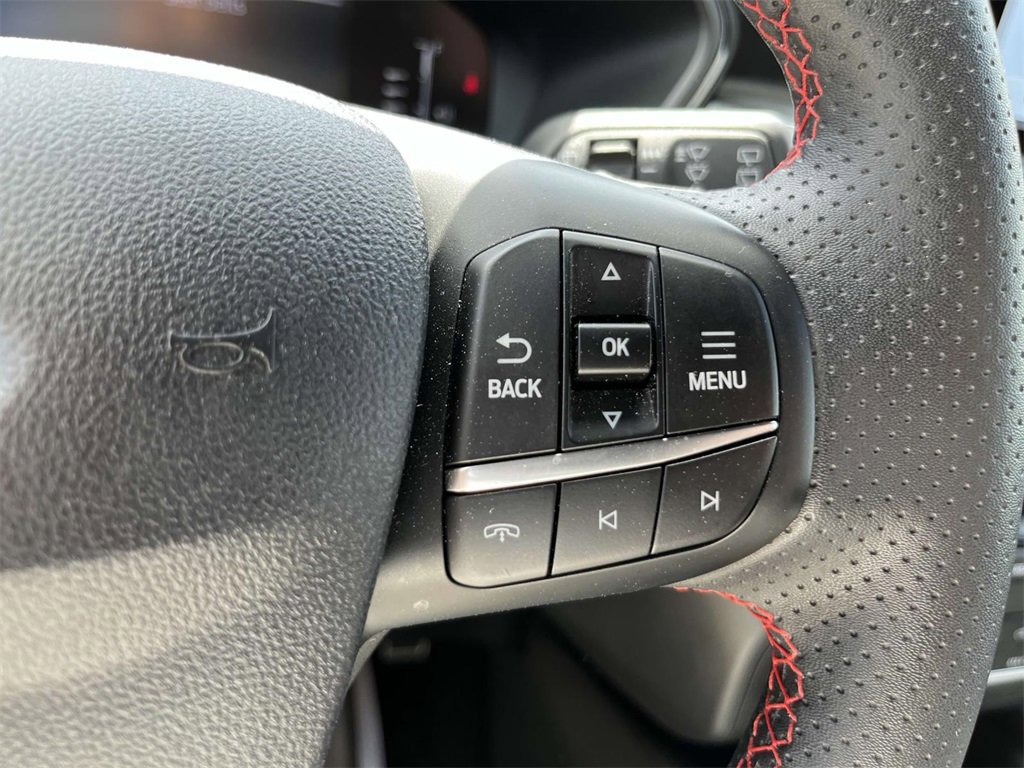 2024 Ford Escape ST-Line photo 18