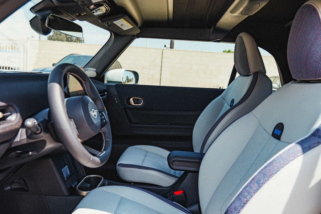 2026 Mini Cooper Convertible Signature photo 14