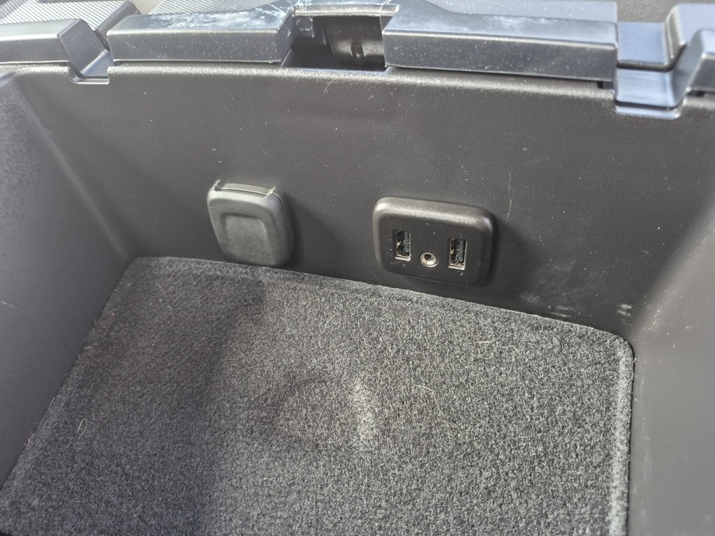 2018 Chevrolet Silverado Work Truck LS Base photo 24