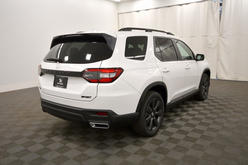 2025 Honda Pilot Sport photo 4