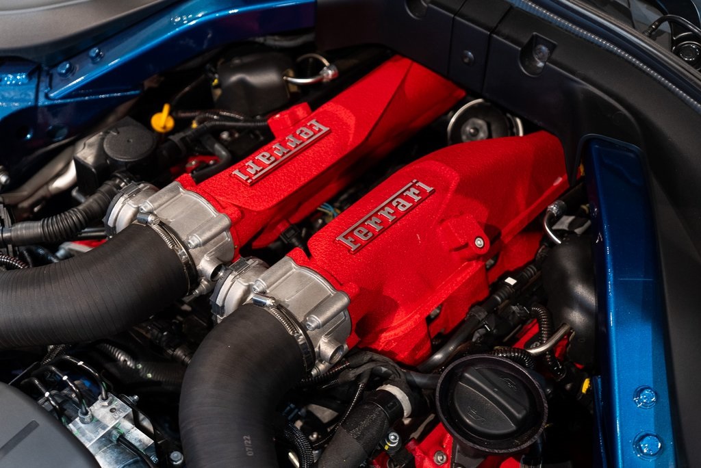 2022 Ferrari Roma Base photo 19