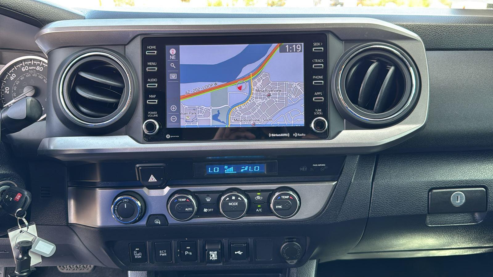 2022 Toyota Tacoma SR5 photo 14