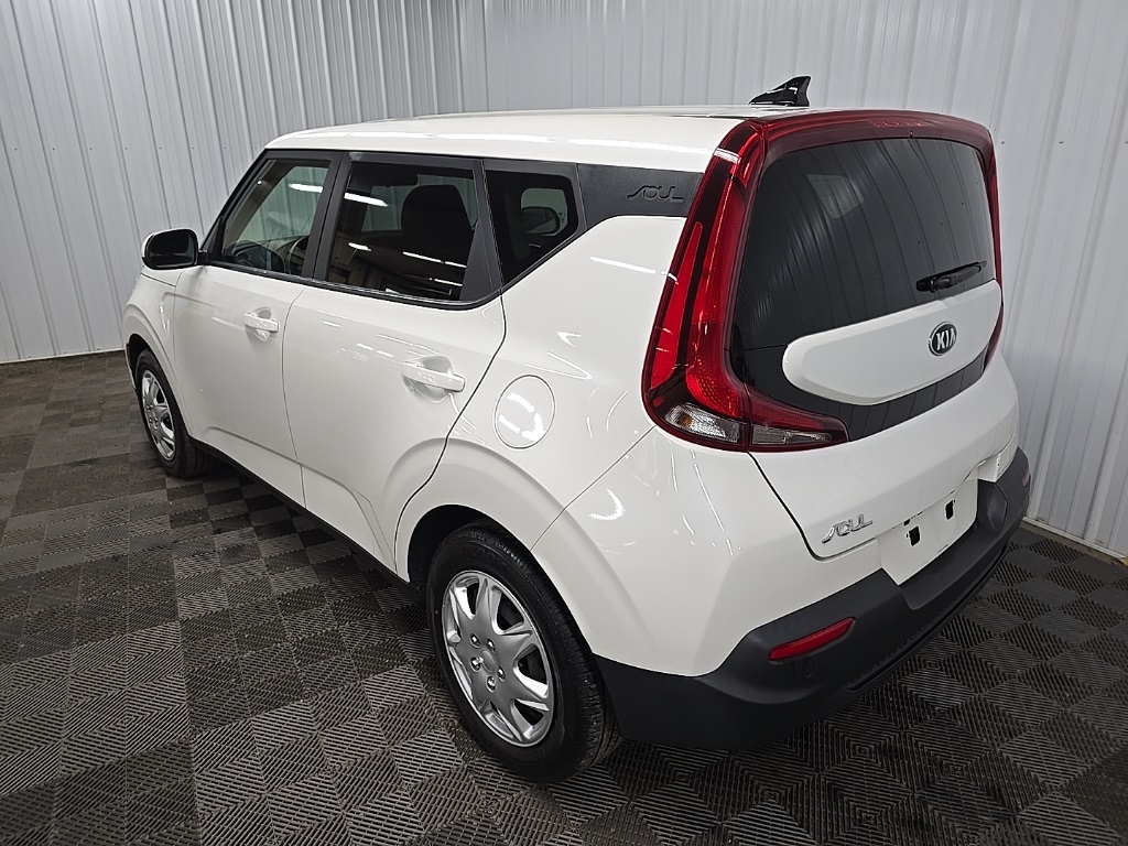 2021 Kia Soul LX photo 9