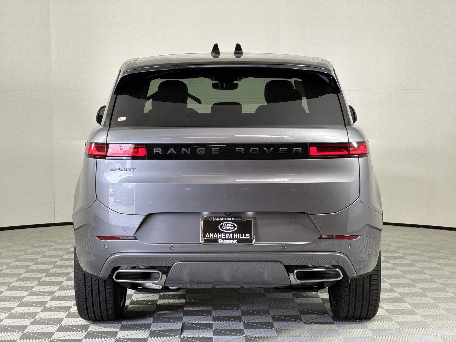 2025 Land Rover Range Rover Sport SE photo 4