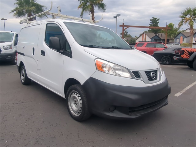 2019 Nissan NV200 S's photo