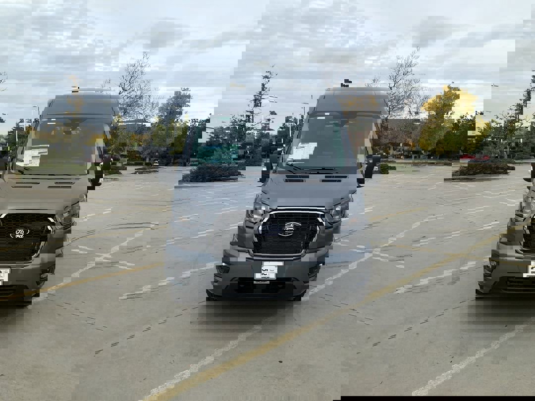 2026 Ford Transit Passenger XLT photo 3