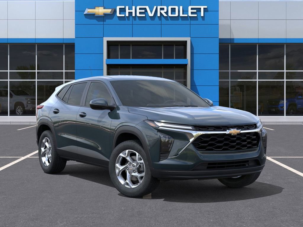 2026 Chevrolet Trax LS photo 5