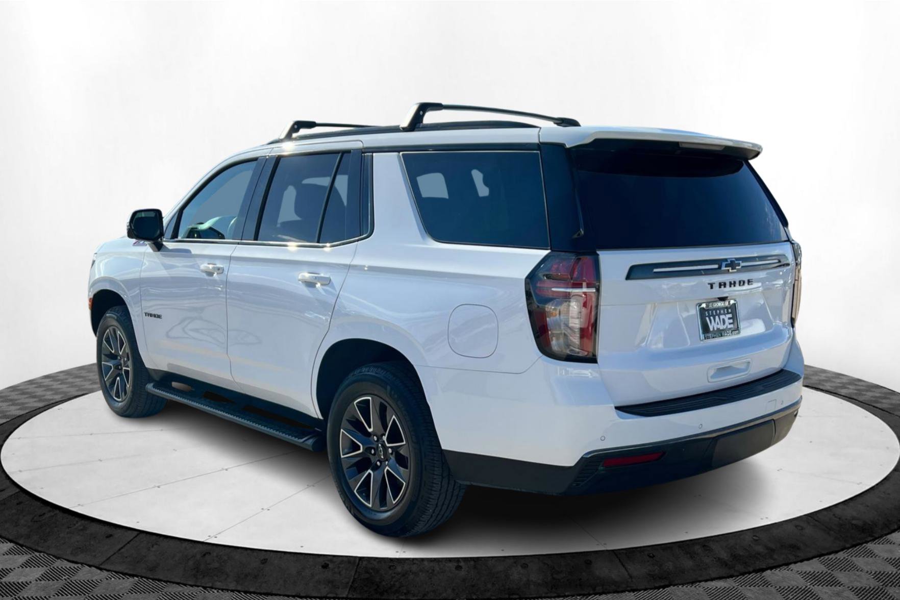 2022 Chevrolet Tahoe Z71 photo 3