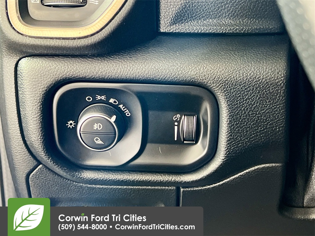 2020 Ram 1500 Rebel photo 19