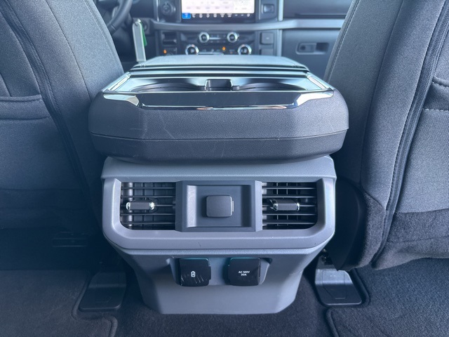 2024 Ford F-150 XLT photo 4