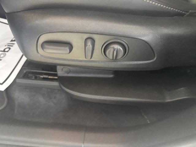 2023 Chevrolet Traverse Leather photo 4