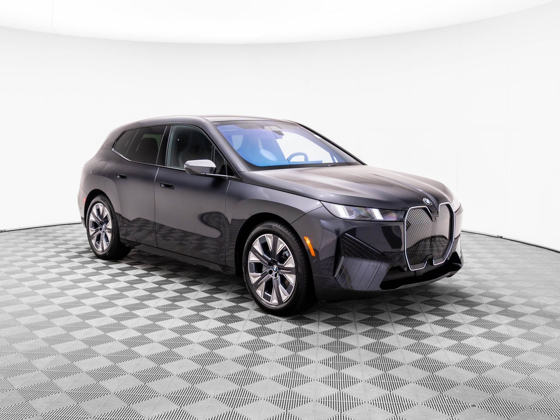 2026 Bmw iX photo 4