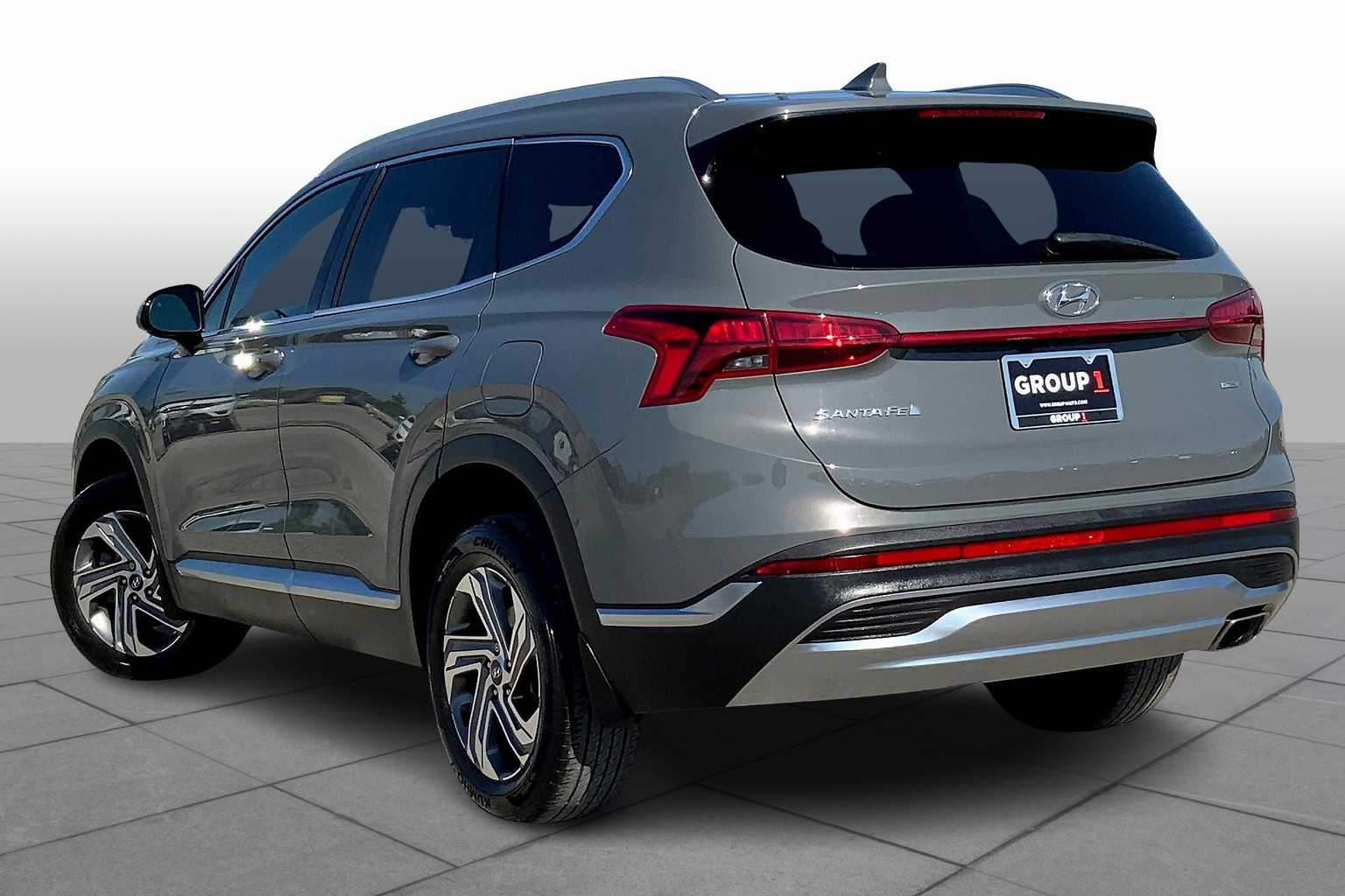 2022 Hyundai Santa Fe SEL photo 11