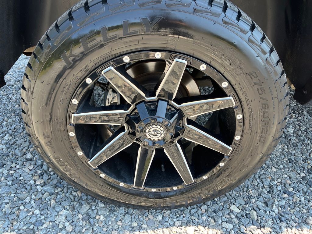 2018 Ram 1500 Laramie photo 6