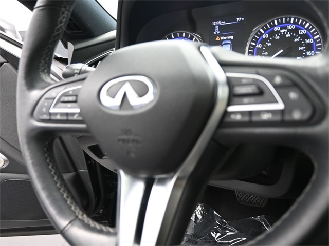 2018 Infiniti Q60 3.0t Luxe photo 14