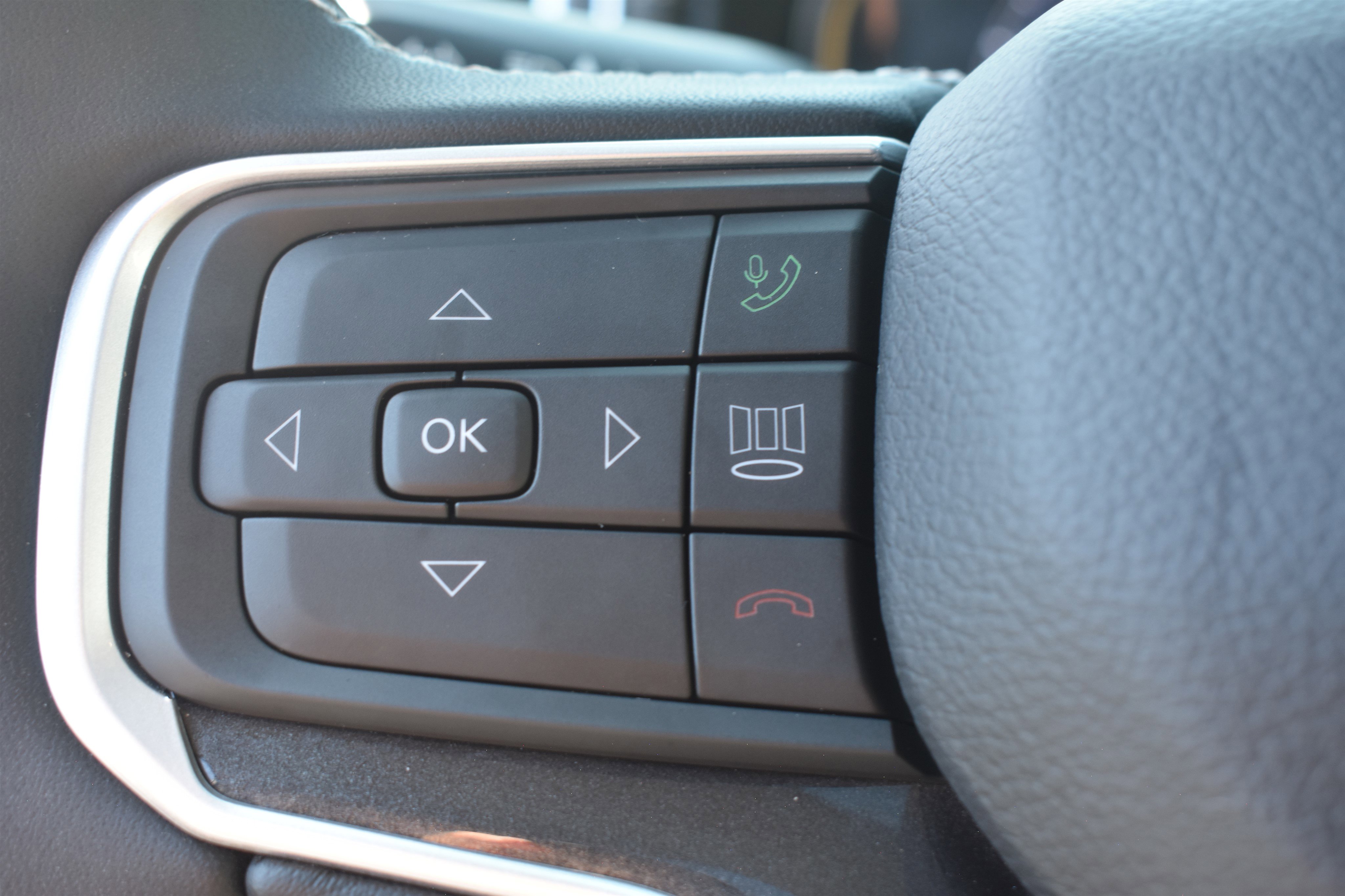 2024 Jeep Wagoneer Base photo 13