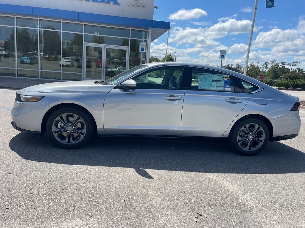 2025 Honda Accord Hybrid EX-L photo 4