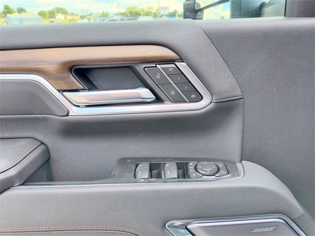 2025 Chevrolet Silverado 2500HD High Country photo 14