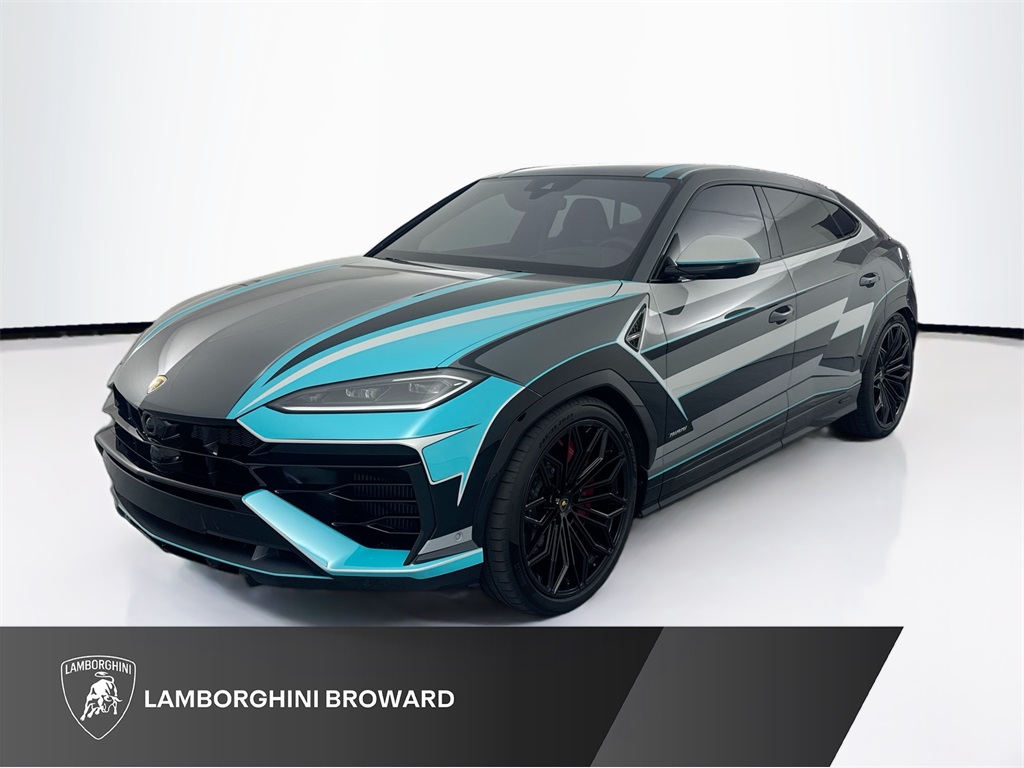 2025 Lamborghini Urus SE's photo
