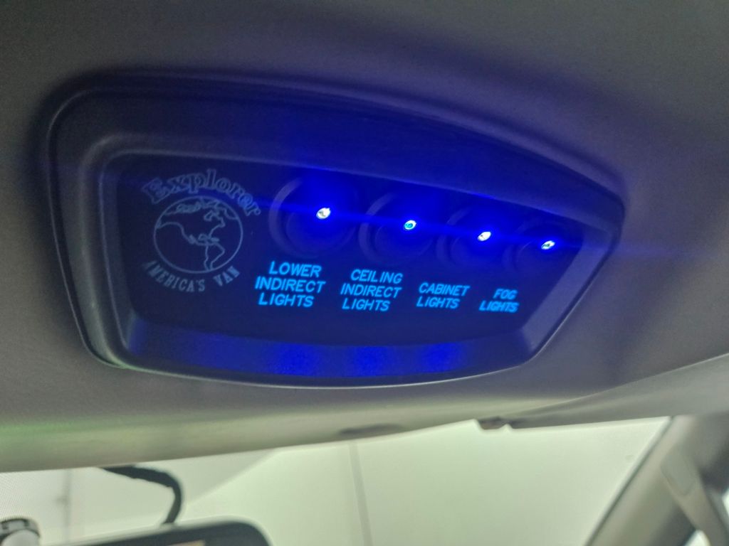 2023 Gmc Savana 2500 Cargo photo 24
