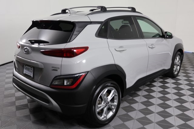 2023 Hyundai Kona SEL photo 8