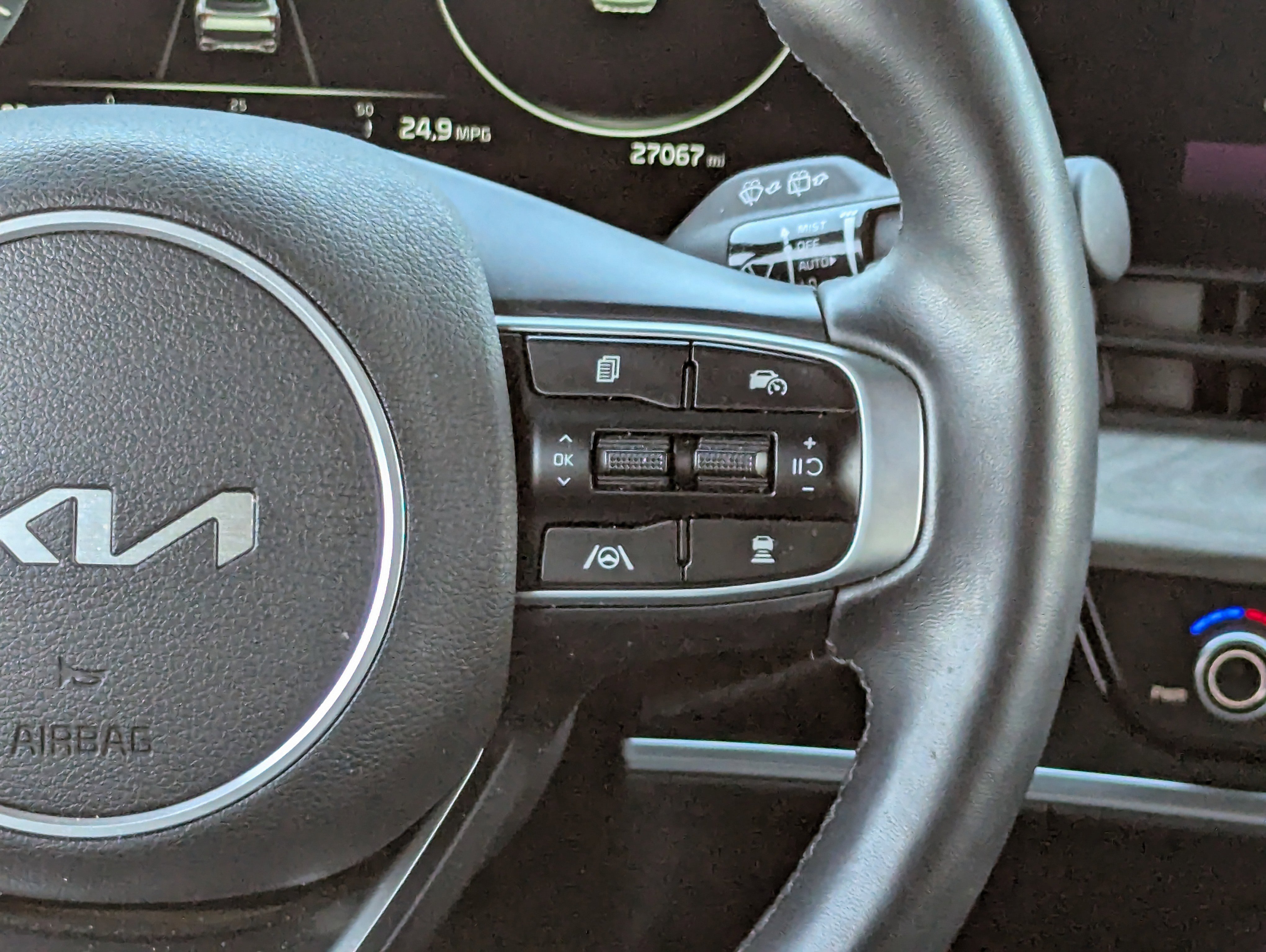 2024 Kia Sportage X-Pro Prestige photo 3