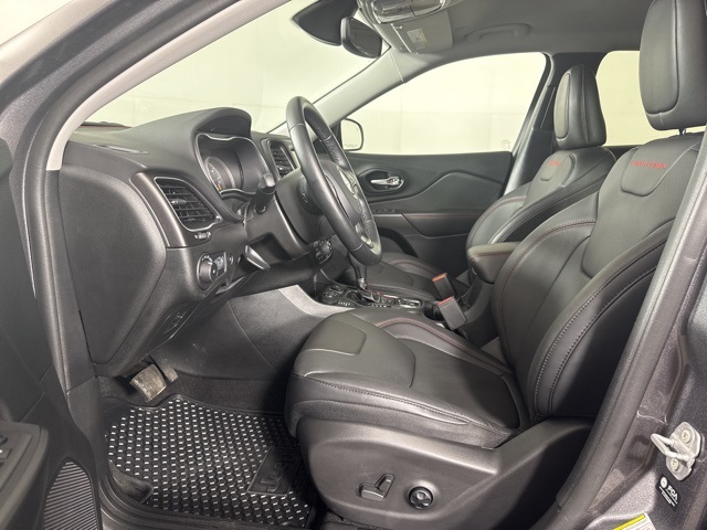 2021 Jeep Cherokee Trailhawk photo 11