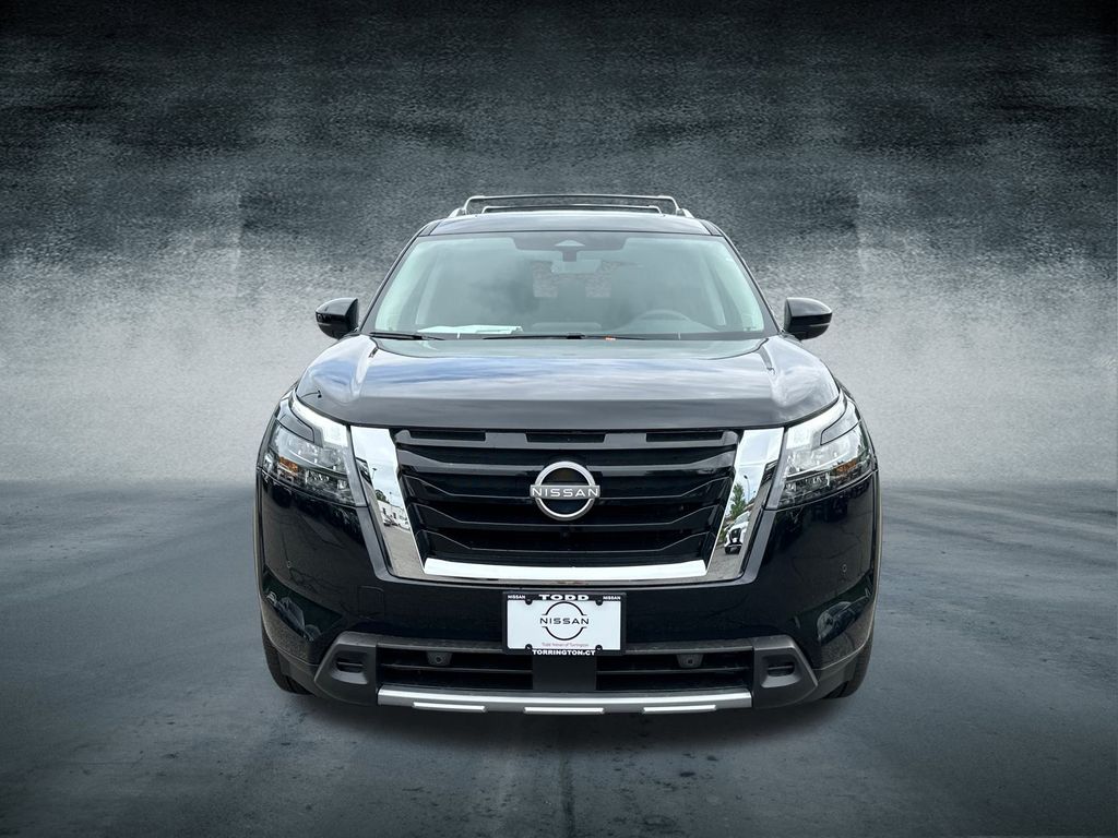 2025 Nissan Pathfinder SL photo 6