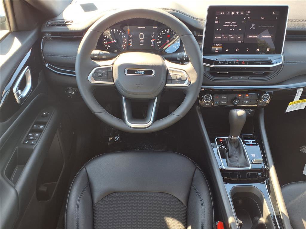 2026 Jeep Compass Latitude Altitude photo 2