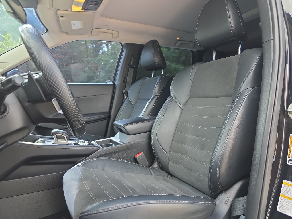 2023 Mitsubishi Outlander SE photo 12