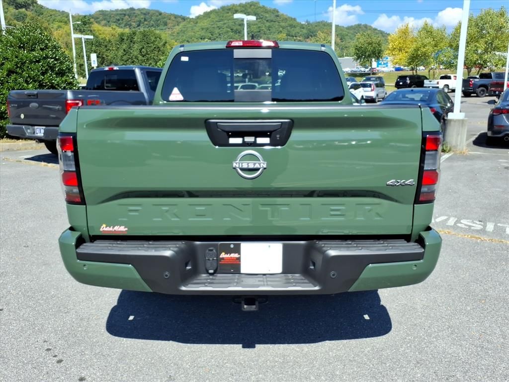 2025 Nissan Frontier SV photo 4