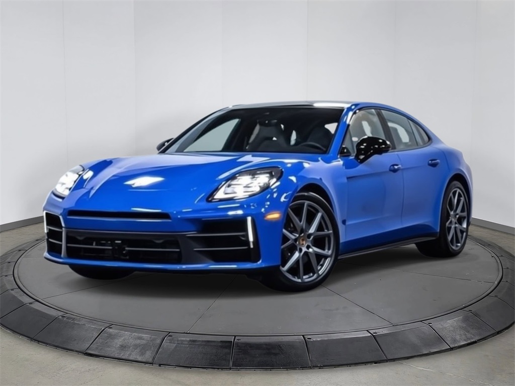 2025 Porsche Panamera Base