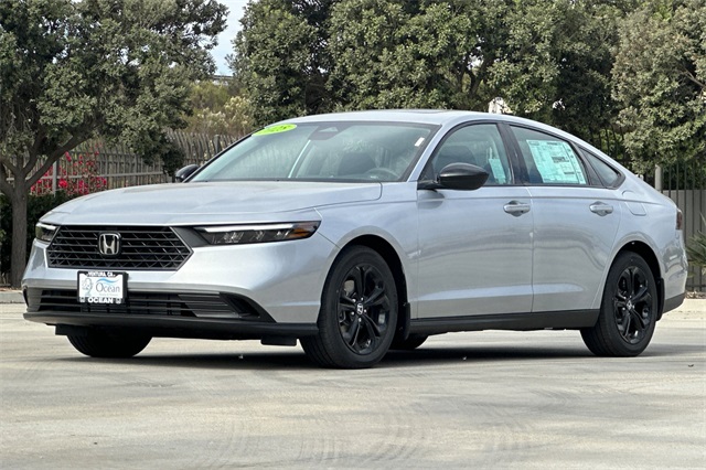 2025 Honda Accord SE photo 5