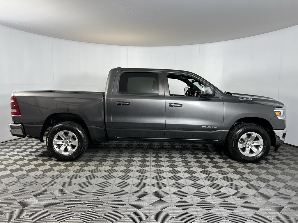 2024 Ram 1500 Laramie photo 4
