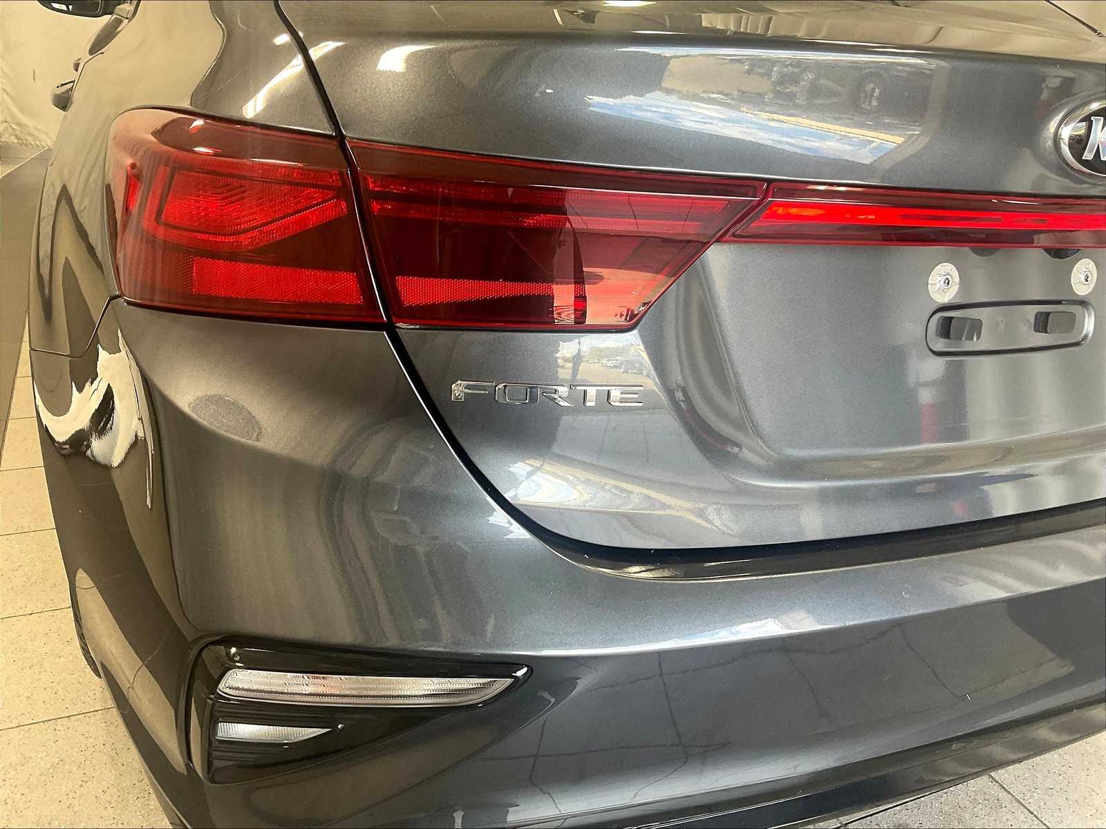 2021 Kia Forte LXS photo 28