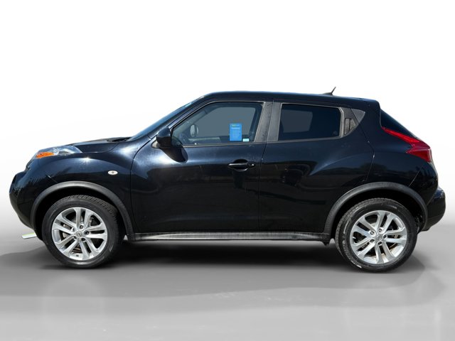 2012 Nissan Juke SV photo 2