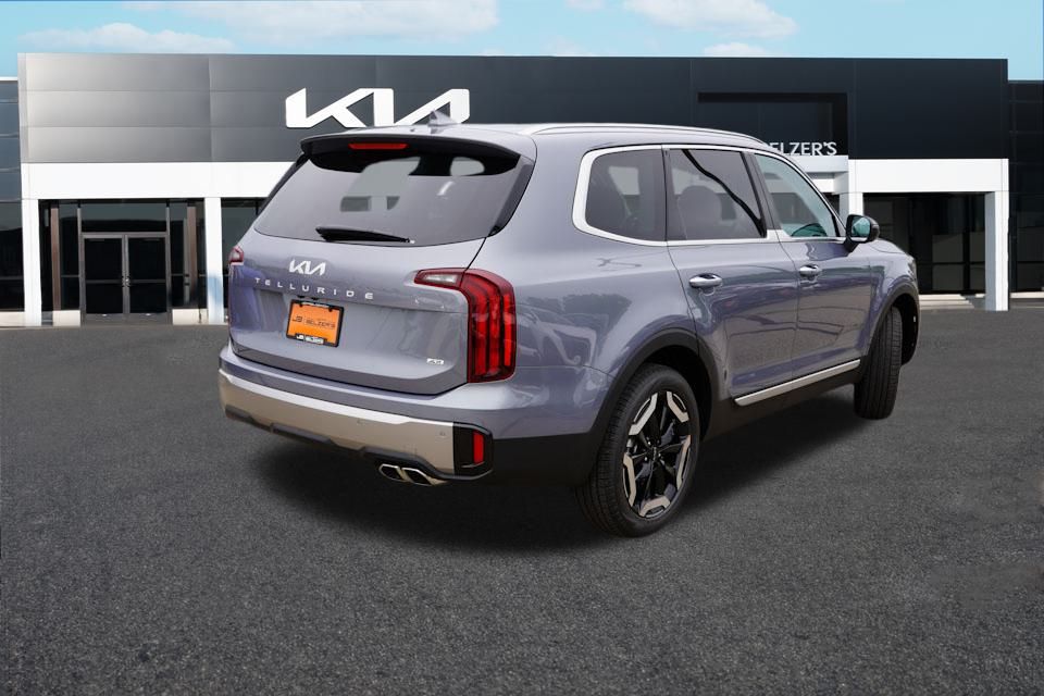 2025 Kia Telluride S photo 3