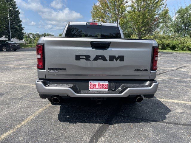2026 Ram 1500 Big Horn photo 4