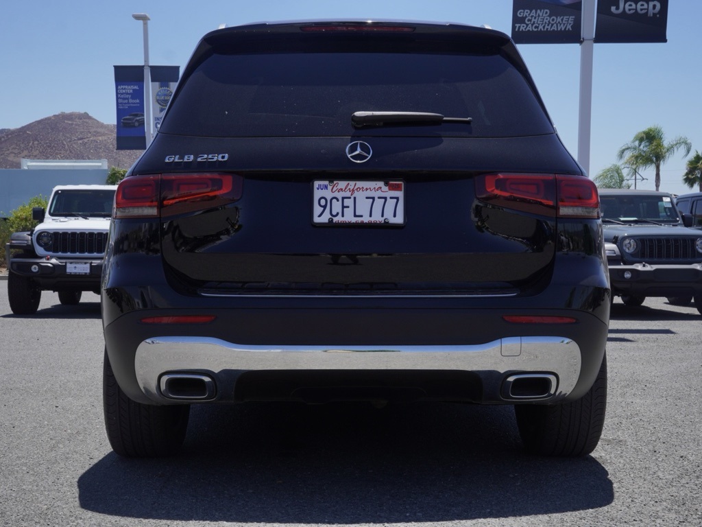 2020 Mercedes Benz GLB 250 photo 4