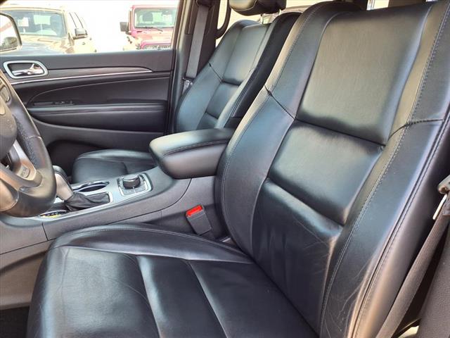2019 Jeep Grand Cherokee Limited photo 2